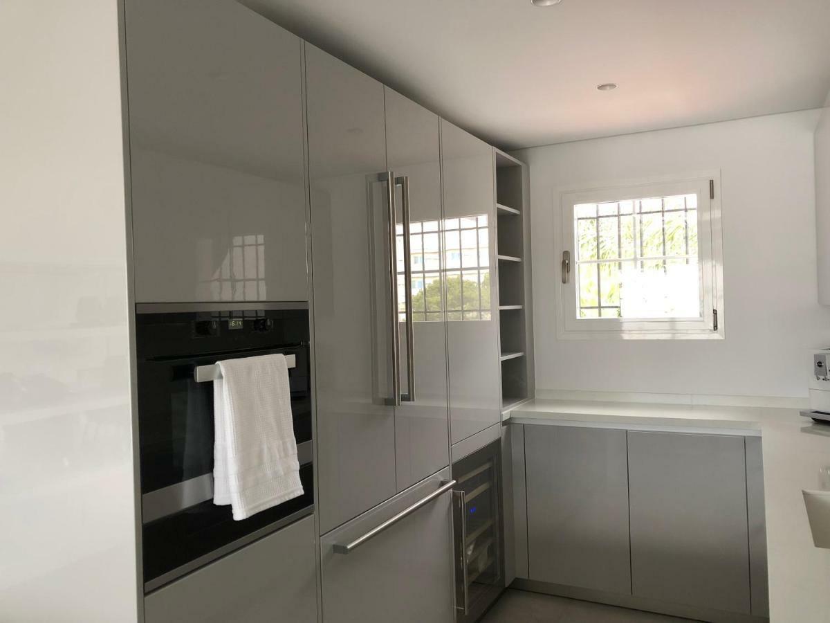 Modern Apartment Puente Romano Marbella Exterior foto